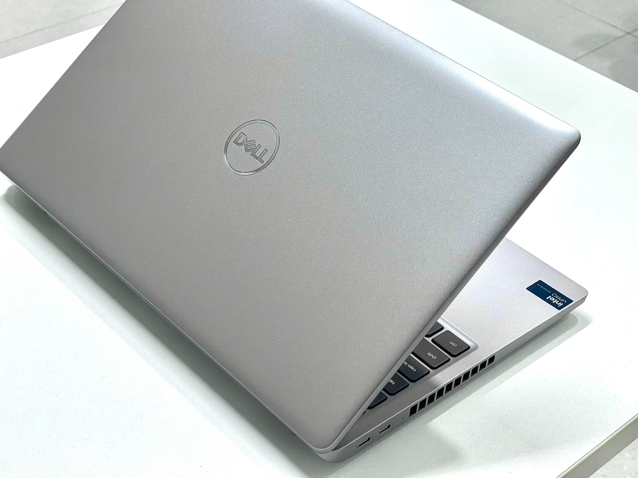 Dell Precision 3591 Core Ultra 7 165H/ 16GB RAM / 512GB SSD/ 15.6 FHD/ NVIDIA RTX 1000 Ada 6GB/ Win 11 Pro – New 100%