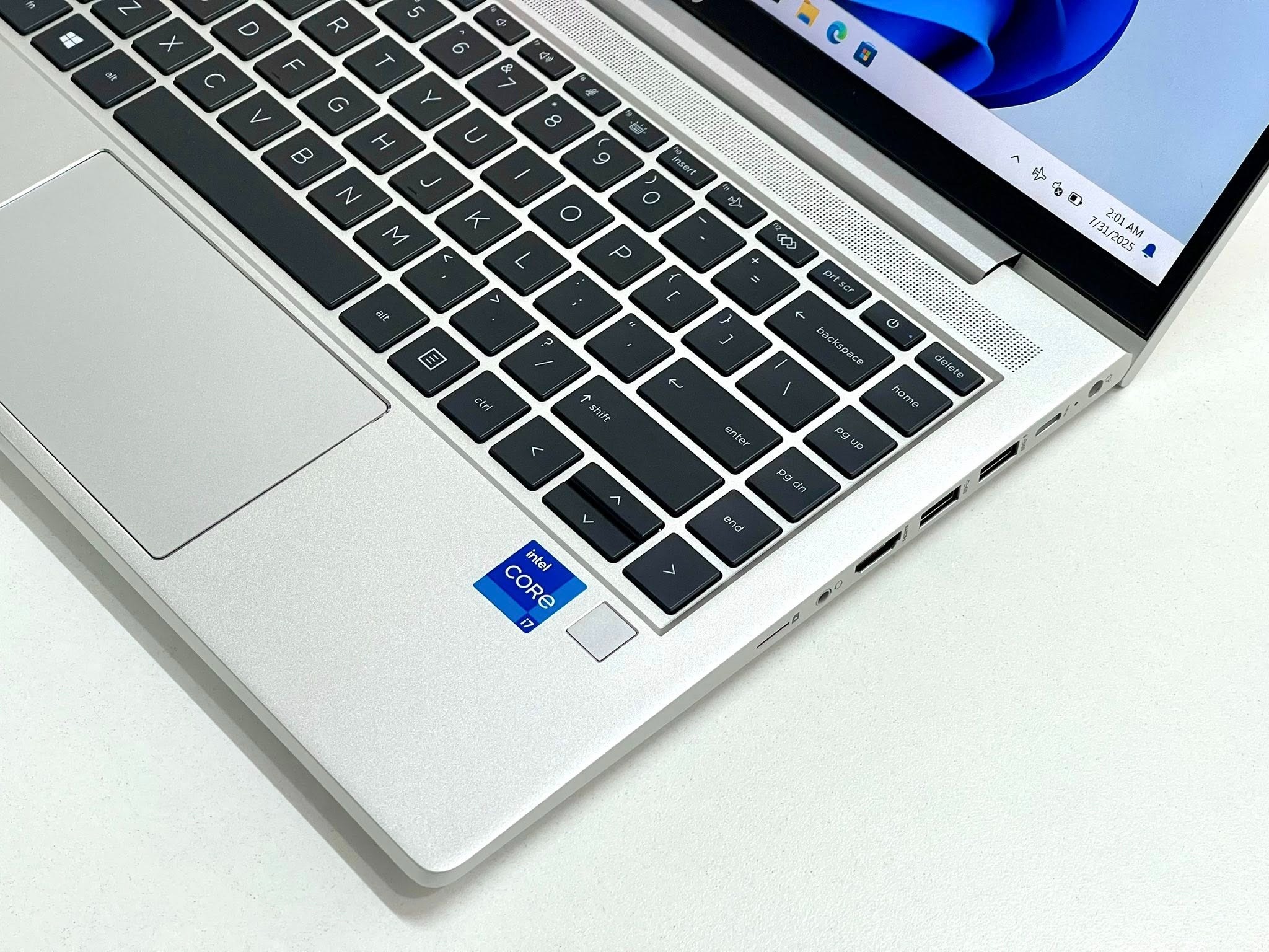 Laptop HP ProBook 640 G8 Core i7-1185G7 | RAM 16GB | SSD 256GB | Màn 14” FHD IPS | Face ID | Finger Print - Like New 99%