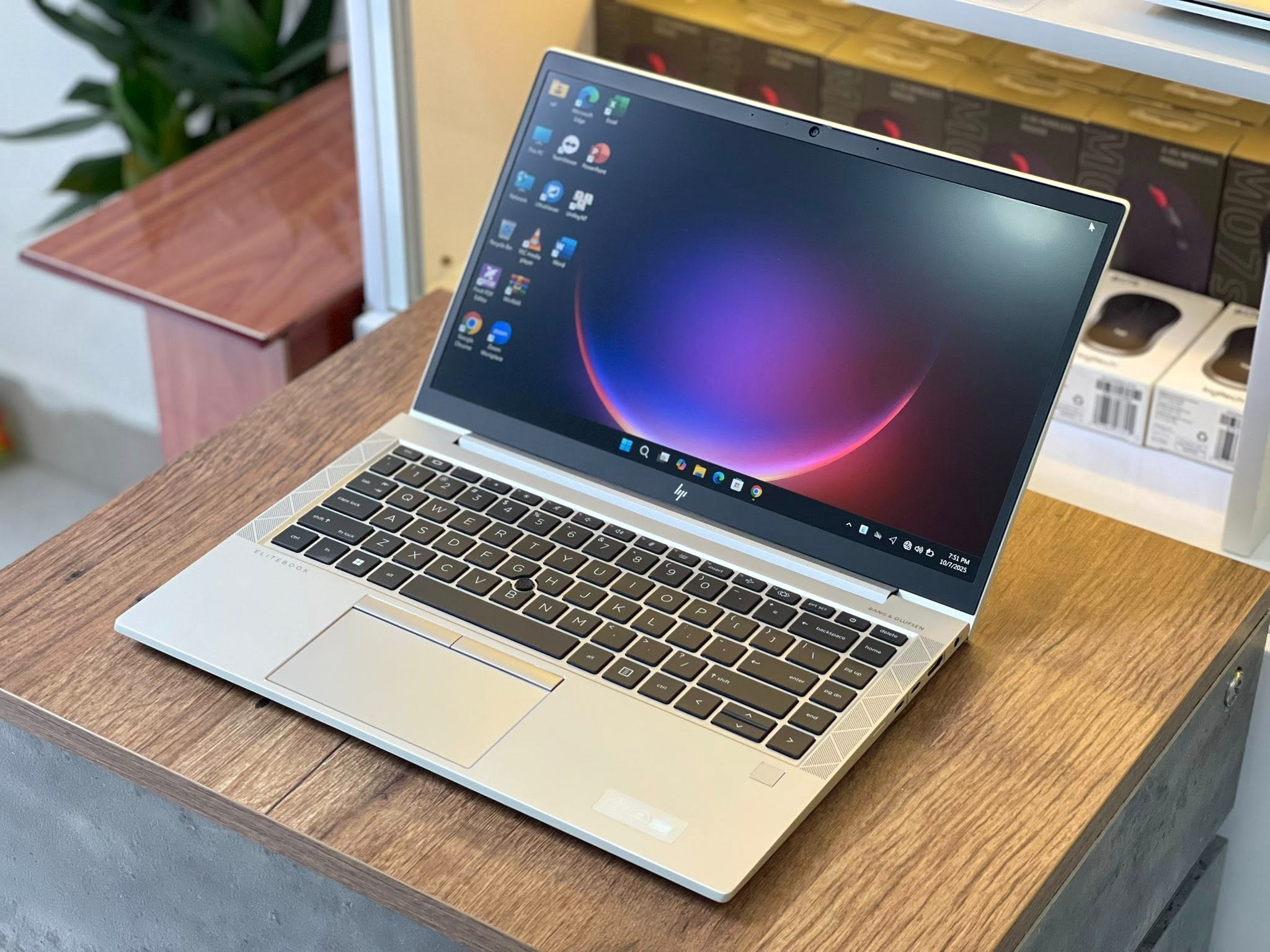 Laptop HP Elitebook 845 G8 AMD RYZEN 5 PPO 5650U /16GB RAM/ 512GB SSD/ 14″FHD IPS / FINGER/ Win 11Pro – Like New 99%