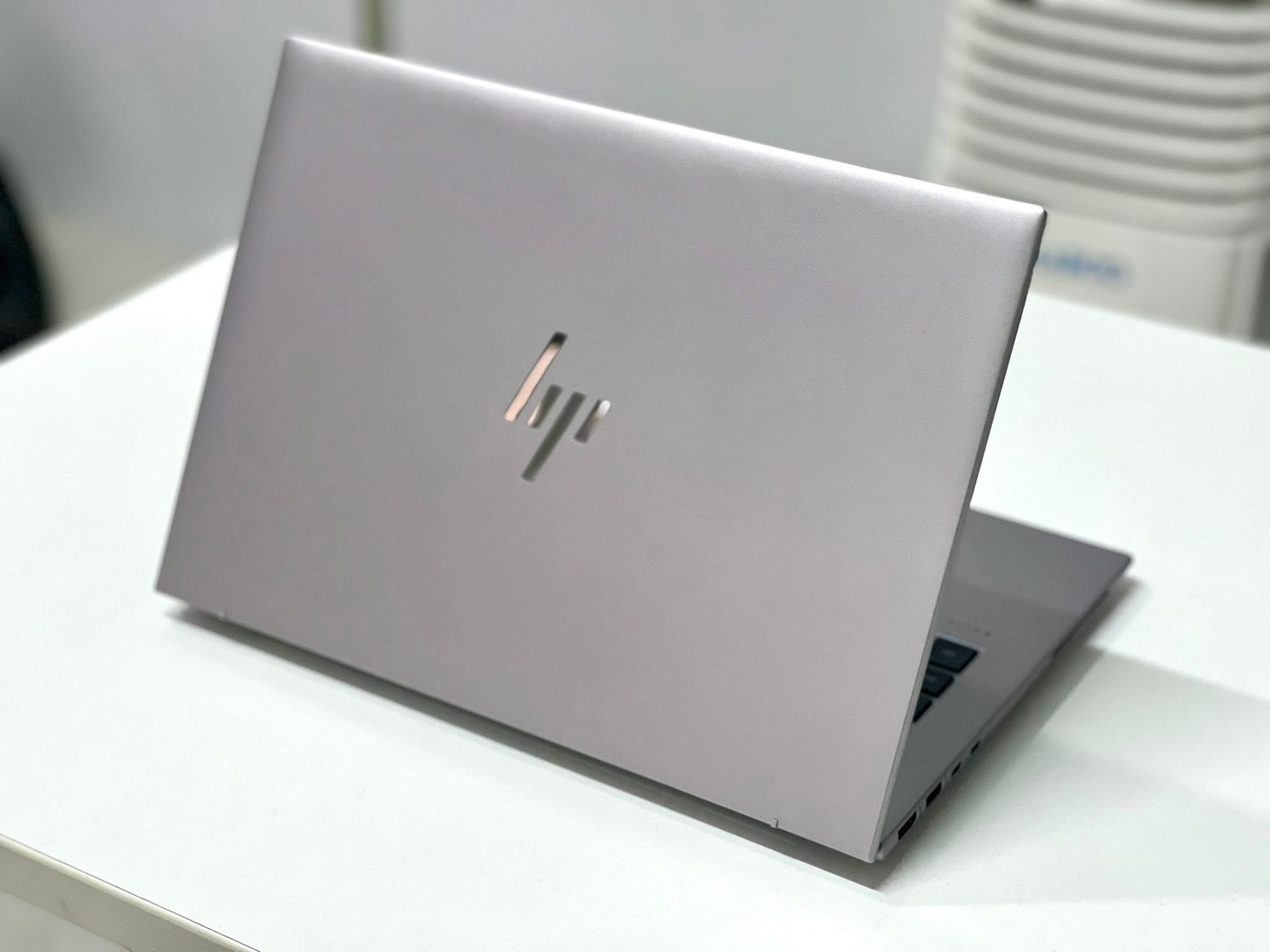 HP ZBook Firefly 14 G9 i7-1270P RAM 16GB Giá Tốt Like New 98% Tại Anh Triết Computer